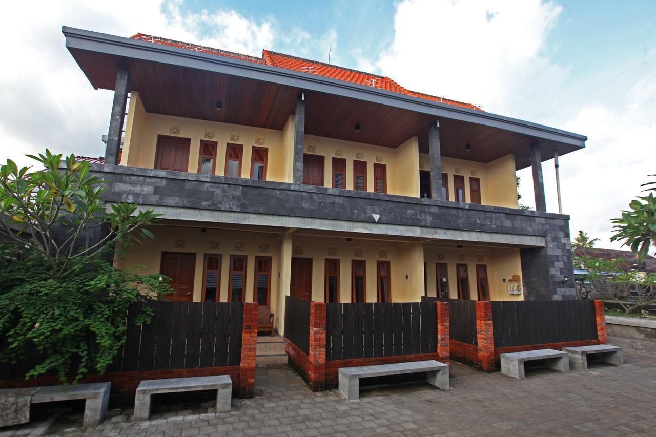 Arsuma Guest House Паянган Экстерьер фото